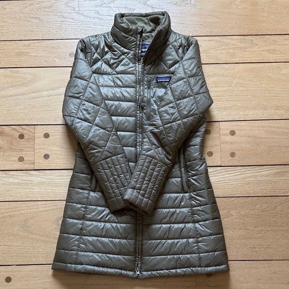 Patagonia Jackets & Blazers - Patagonia Radalie Women’s Olive Green Quilted Puffer Coat